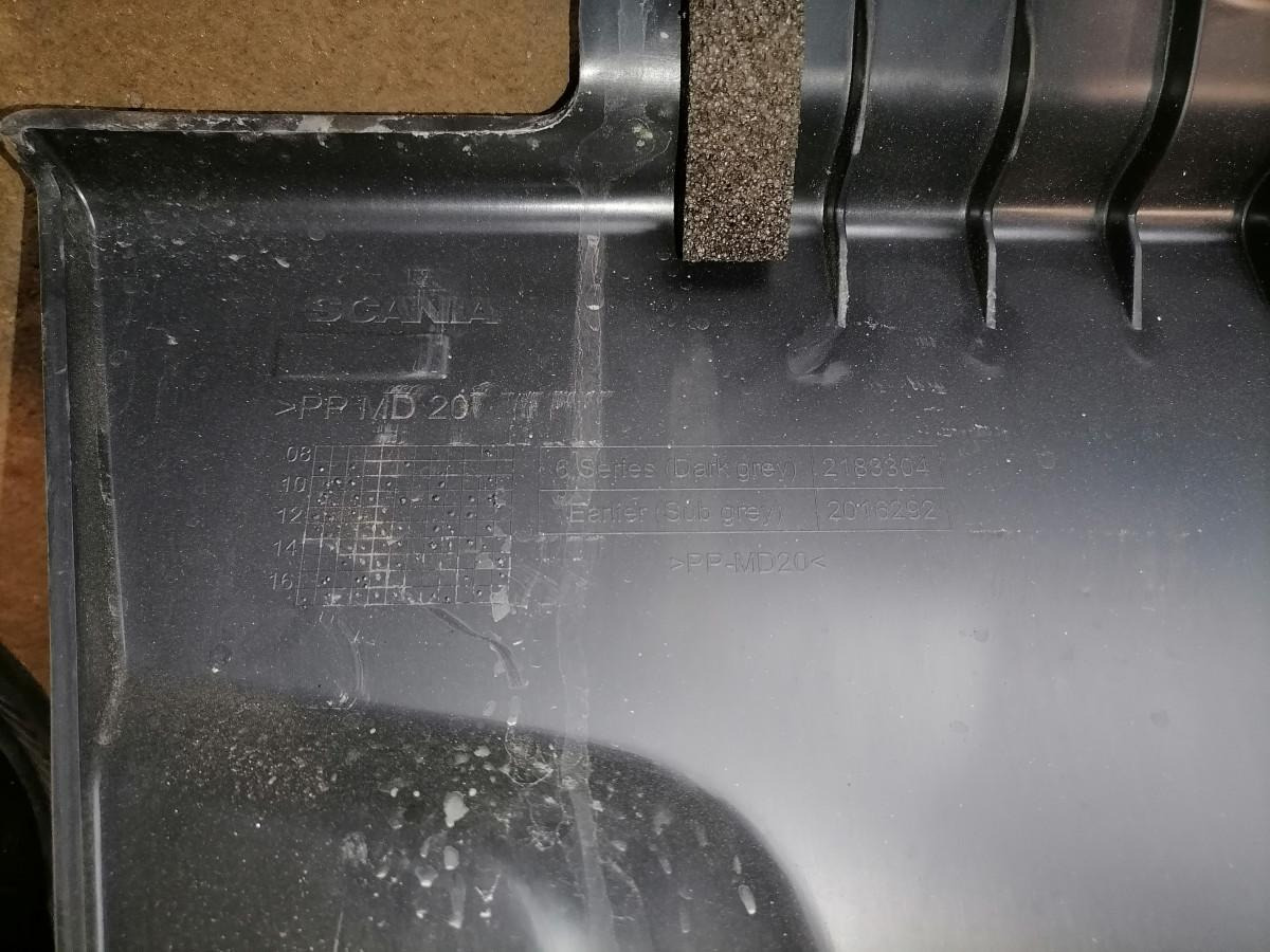 Scania Battery cover 2183304 - بطارية - شاحنة: صورة 5 Scania Battery cover 2183304 - بطارية - شاحنة: صورة 5