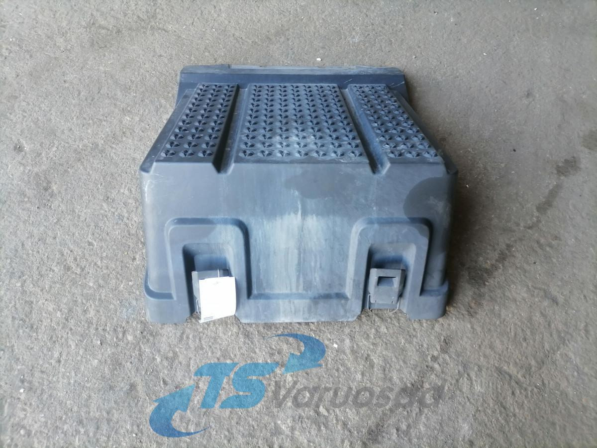 Scania Battery cover 2428035 - بطارية - شاحنة: صورة 3 Scania Battery cover 2428035 - بطارية - شاحنة: صورة 3