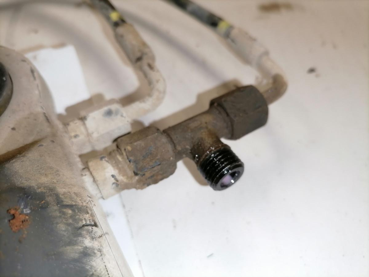 Scania Cab tilting cylinder 1848921 - نظام تعليق الكابينة - شاحنة: صورة 3 Scania Cab tilting cylinder 1848921 - نظام تعليق الكابينة - شاحنة: صورة 3