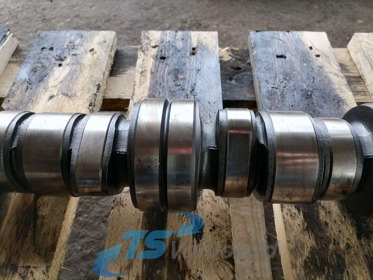 Scania Camshaft 1509917 - عمود كامات - شاحنة: صورة 5 Scania Camshaft 1509917 - عمود كامات - شاحنة: صورة 5