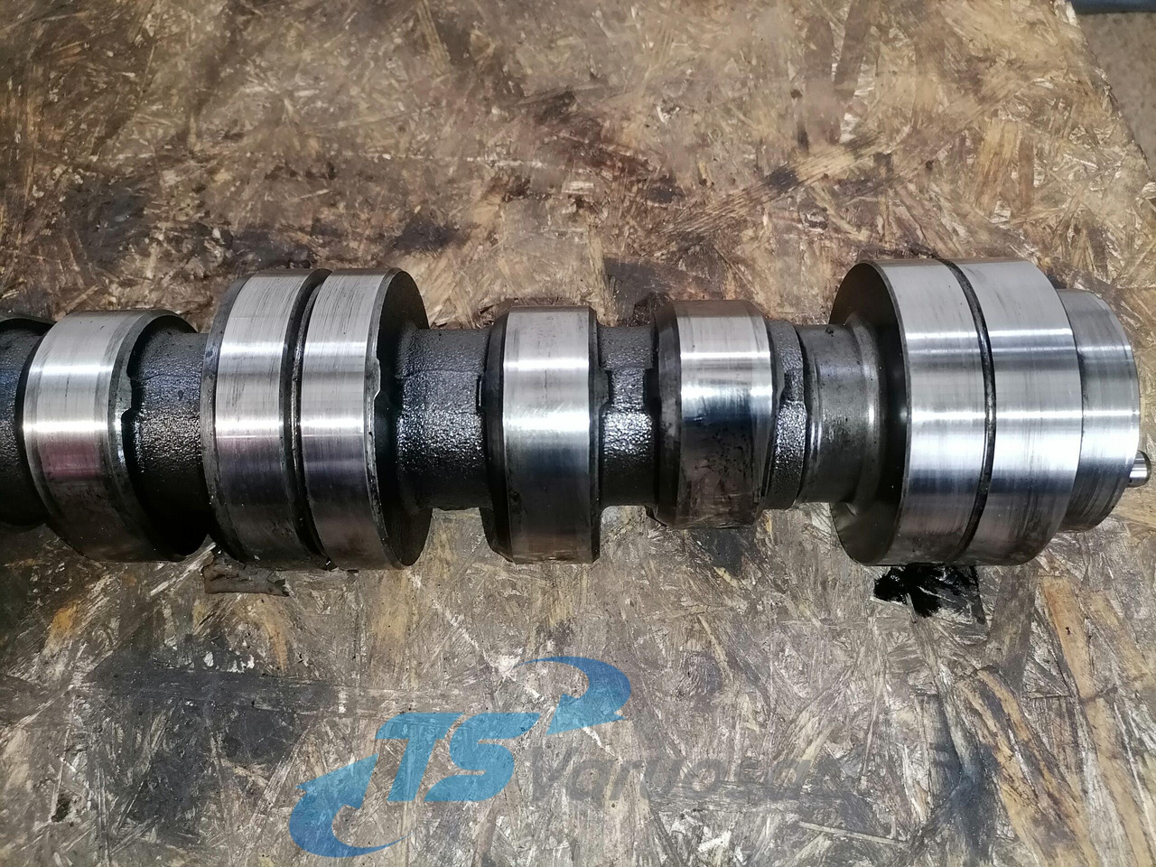 Scania Camshaft 1748794 - عمود كامات - شاحنة: صورة 2 Scania Camshaft 1748794 - عمود كامات - شاحنة: صورة 2