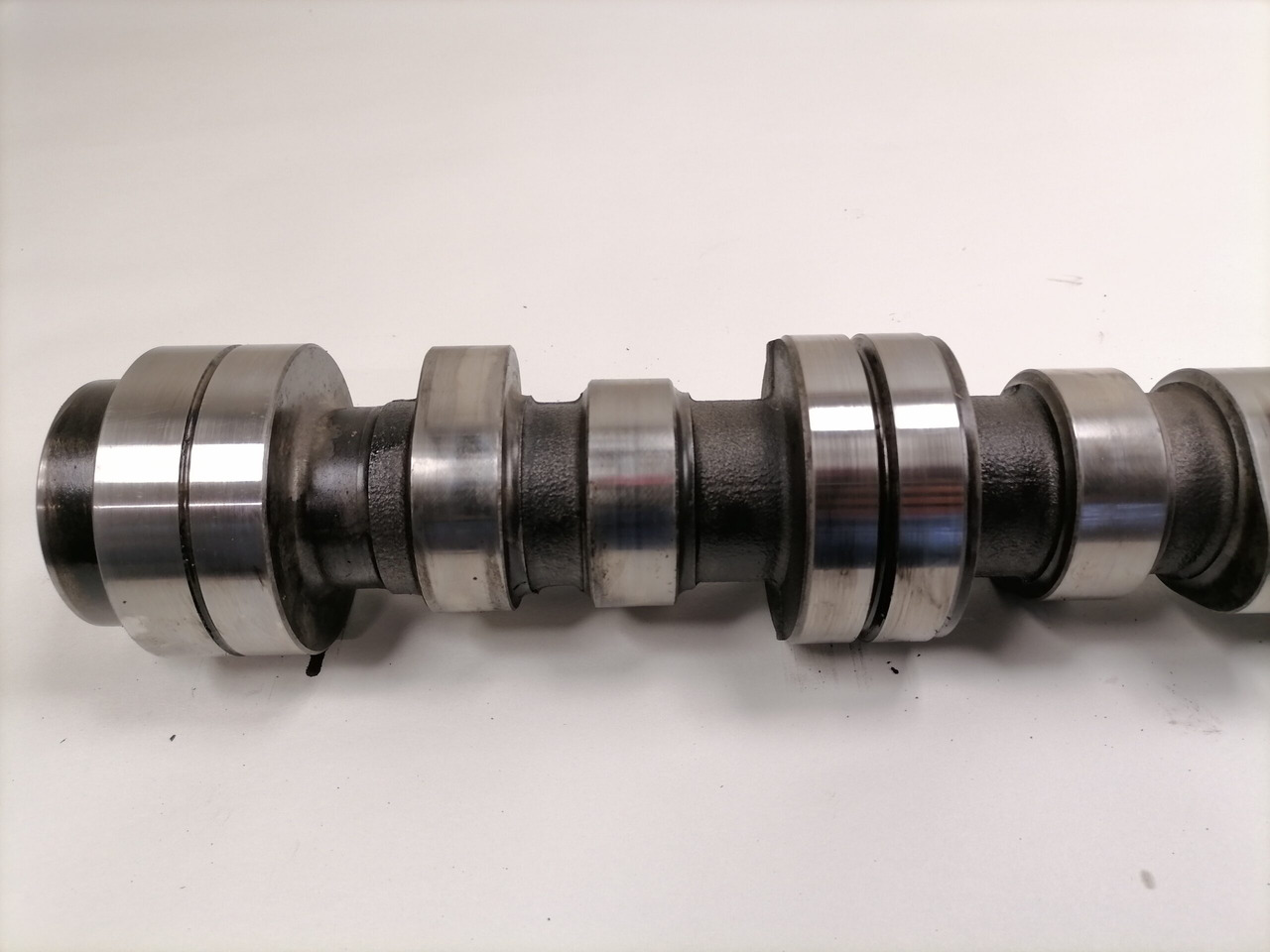 Scania Camshaft 1748794 - عمود كامات - شاحنة: صورة 3 Scania Camshaft 1748794 - عمود كامات - شاحنة: صورة 3