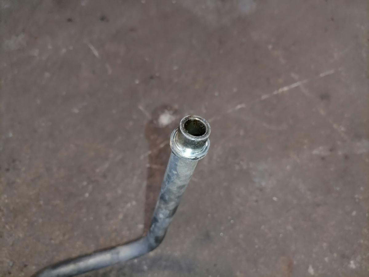 Scania Compressor air pipe 2104958 - ضاغط مكابح الهواء - شاحنة: صورة 4 Scania Compressor air pipe 2104958 - ضاغط مكابح الهواء - شاحنة: صورة 4