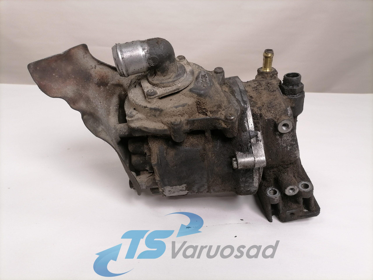 Scania Crankcase ventilation 1753376 - علبة المرافق - شاحنة: صورة 3 Scania Crankcase ventilation 1753376 - علبة المرافق - شاحنة: صورة 3