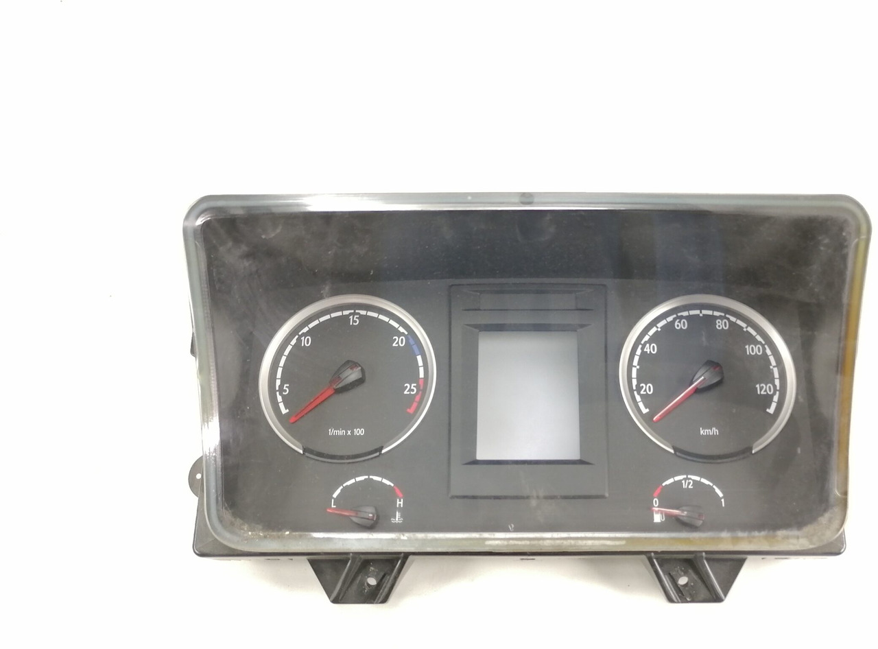 Scania Dashboard 1929124 - لوحة العدادات - شاحنة: صورة 1 Scania Dashboard 1929124 - لوحة العدادات - شاحنة: صورة 1