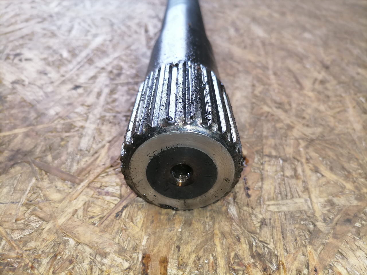 Scania Drive shaft 1368178 - نصف رمح - شاحنة: صورة 4 Scania Drive shaft 1368178 - نصف رمح - شاحنة: صورة 4