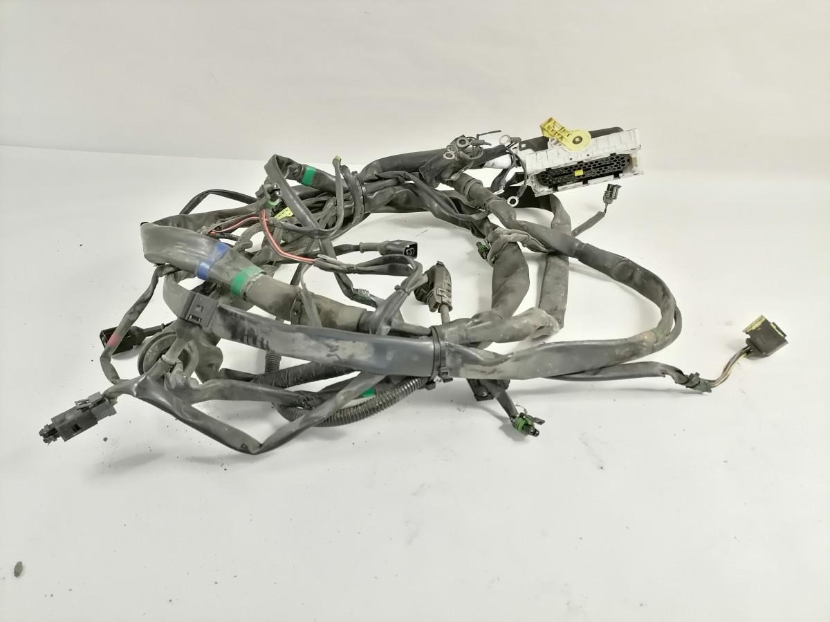 Scania Esitulede juhtmestik 2096393 - قطع غيار عامة - شاحنة: صورة 3 Scania Esitulede juhtmestik 2096393 - قطع غيار عامة - شاحنة: صورة 3