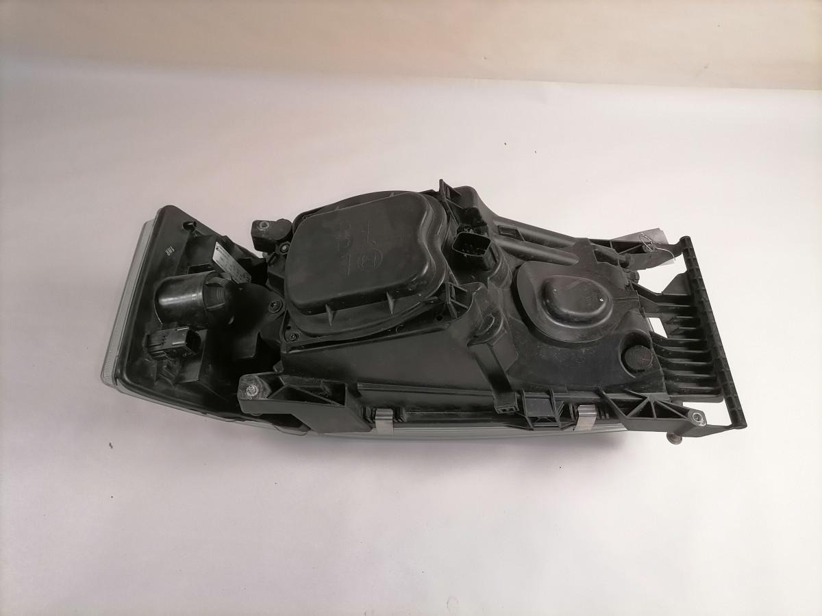 Scania Esituli, vasak 2416124 - قطع غيار عامة - شاحنة: صورة 3 Scania Esituli, vasak 2416124 - قطع غيار عامة - شاحنة: صورة 3