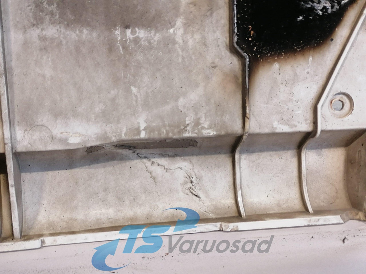 Scania Grille panel 1371856 - شبكة تهوية - شاحنة: صورة 4 Scania Grille panel 1371856 - شبكة تهوية - شاحنة: صورة 4