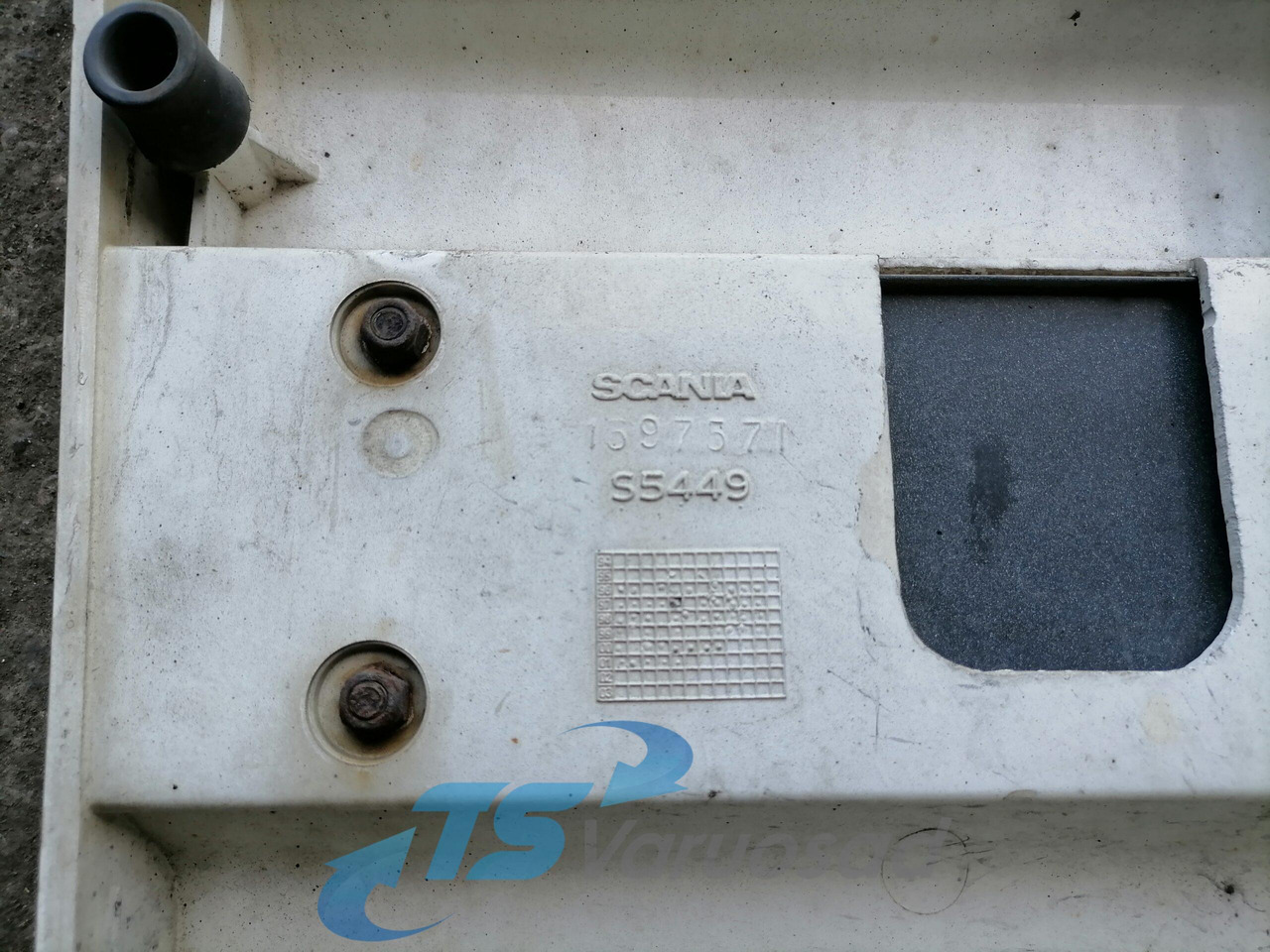 Scania Grille panel 1597571 - شبكة تهوية - شاحنة: صورة 3 Scania Grille panel 1597571 - شبكة تهوية - شاحنة: صورة 3