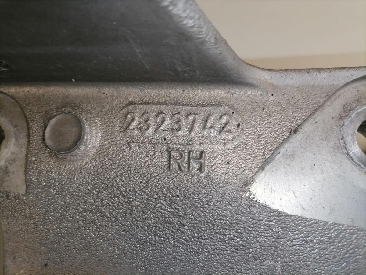 Scania Kabiini õhkpadja kandur 2323742 - نظام تعليق الكابينة - شاحنة: صورة 4 Scania Kabiini õhkpadja kandur 2323742 - نظام تعليق الكابينة - شاحنة: صورة 4