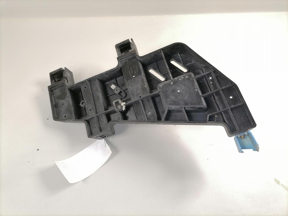 Scania Kabiini tuulesuunaja kandur 2326969 - الإيروديناميكية/ الجناح الخلفي - شاحنة: صورة 3 Scania Kabiini tuulesuunaja kandur 2326969 - الإيروديناميكية/ الجناح الخلفي - شاحنة: صورة 3