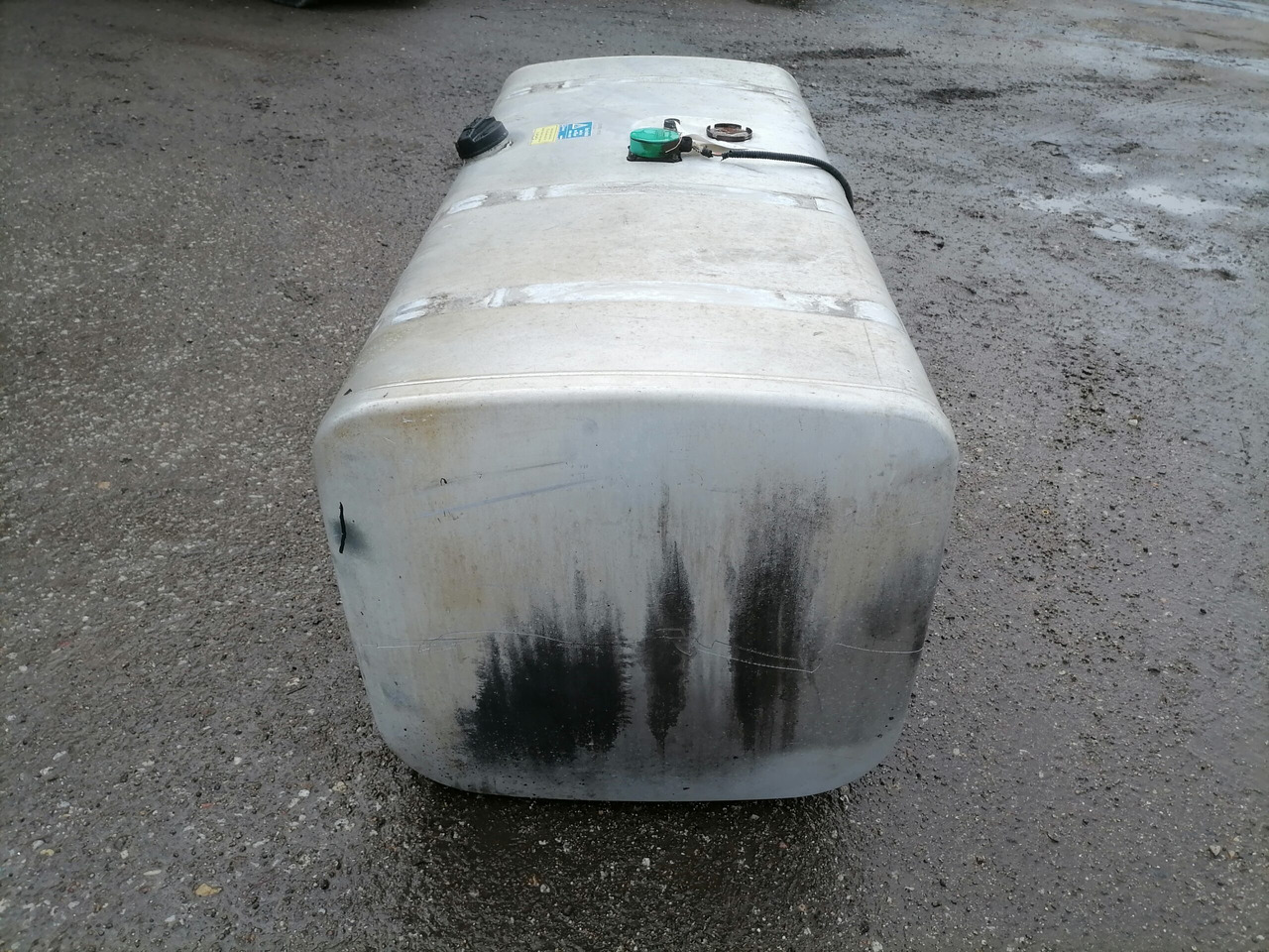 Scania Kütusepaak 625L 1453195 - خزان الوقود - شاحنة: صورة 3 Scania Kütusepaak 625L 1453195 - خزان الوقود - شاحنة: صورة 3