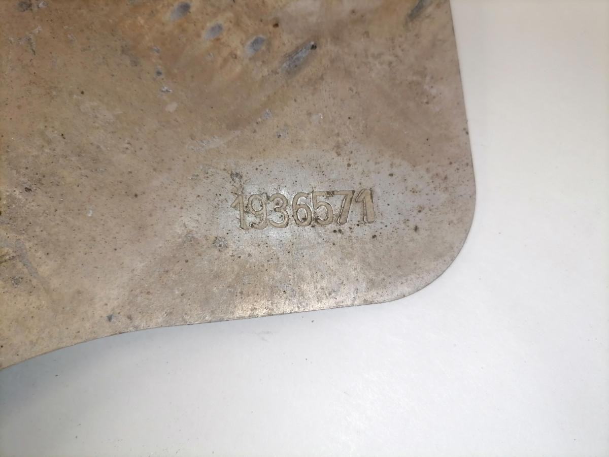 Scania Muffler cover 1936571 - علبة العادم - شاحنة: صورة 4 Scania Muffler cover 1936571 - علبة العادم - شاحنة: صورة 4