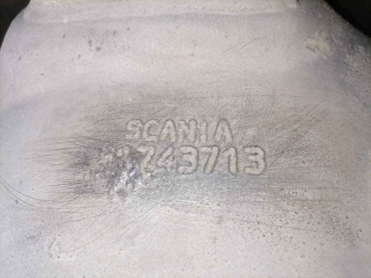 Scania Rear axel housing 1743713 - المحور و قطع الغيار - شاحنة: صورة 5 Scania Rear axel housing 1743713 - المحور و قطع الغيار - شاحنة: صورة 5