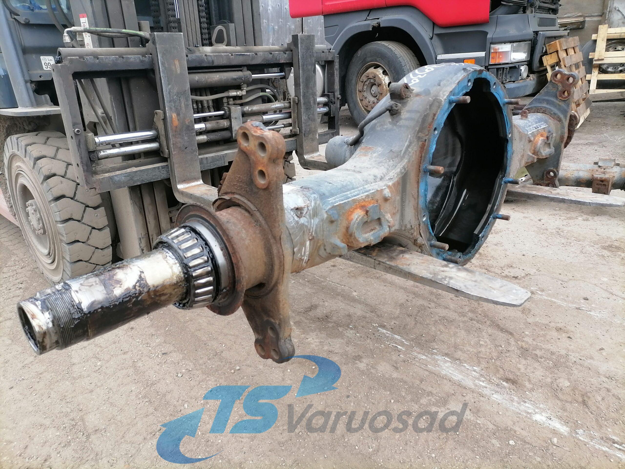 Scania Rear axel housing 2637065 - المحور و قطع الغيار - شاحنة: صورة 3 Scania Rear axel housing 2637065 - المحور و قطع الغيار - شاحنة: صورة 3