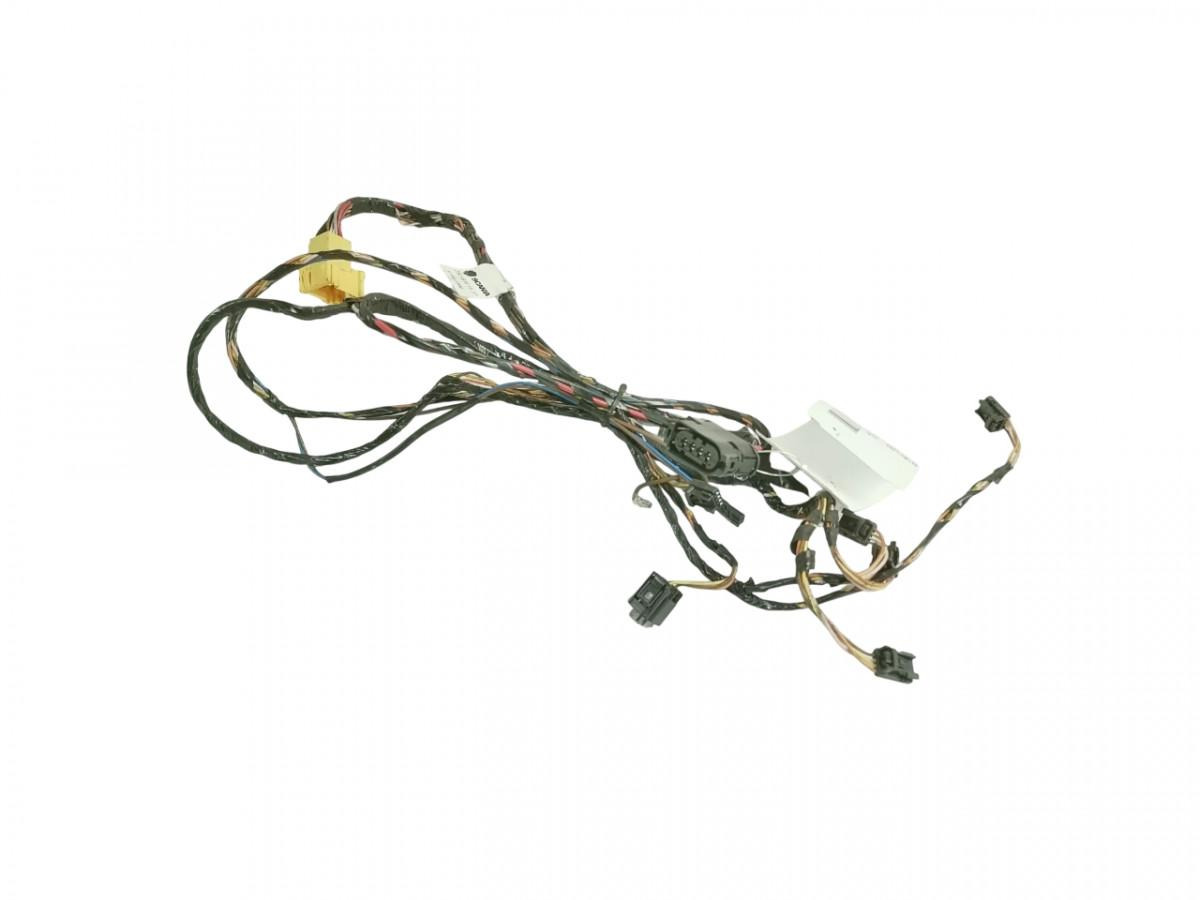 Scania Salongi soojenduse juhtmestik 2301619 - قطع غيار عامة - شاحنة: صورة 1 Scania Salongi soojenduse juhtmestik 2301619 - قطع غيار عامة - شاحنة: صورة 1