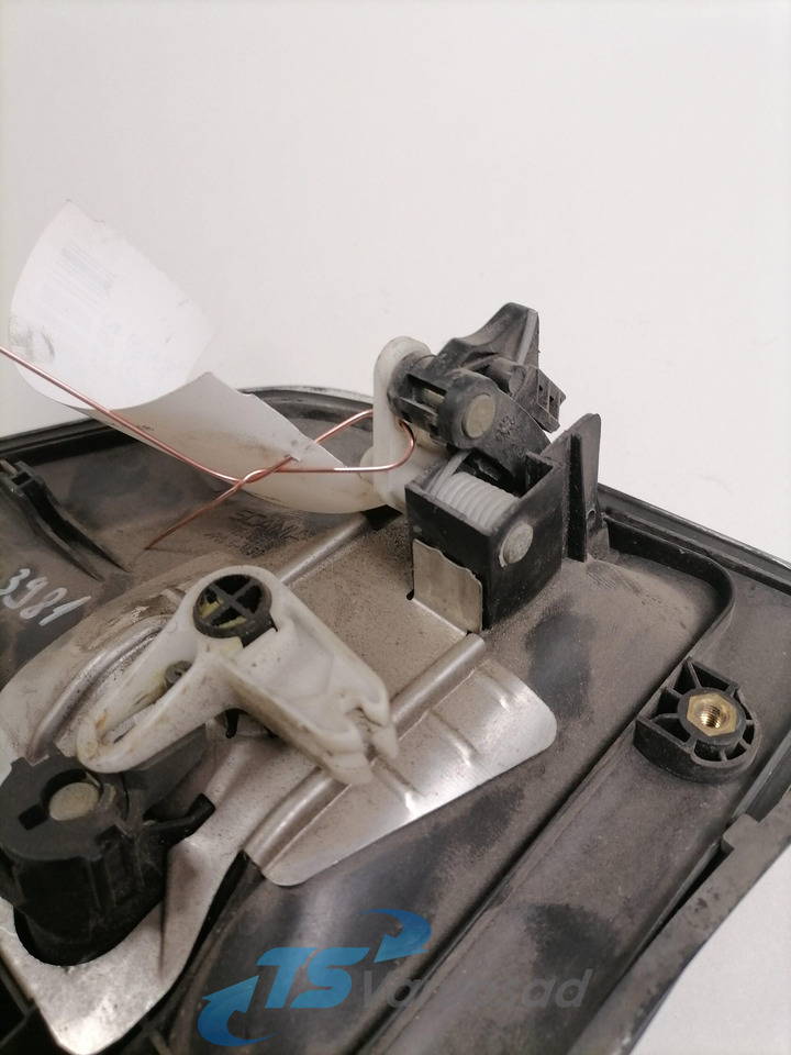 Scania Scania door handle, exterior right 1544331 - باب و قطع الغيار - شاحنة: صورة 4 Scania Scania door handle, exterior right 1544331 - باب و قطع الغيار - شاحنة: صورة 4