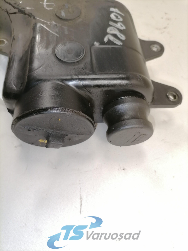 Scania Scania steering oil tank 1894289 - خرطوم التوجيه - شاحنة: صورة 2 Scania Scania steering oil tank 1894289 - خرطوم التوجيه - شاحنة: صورة 2