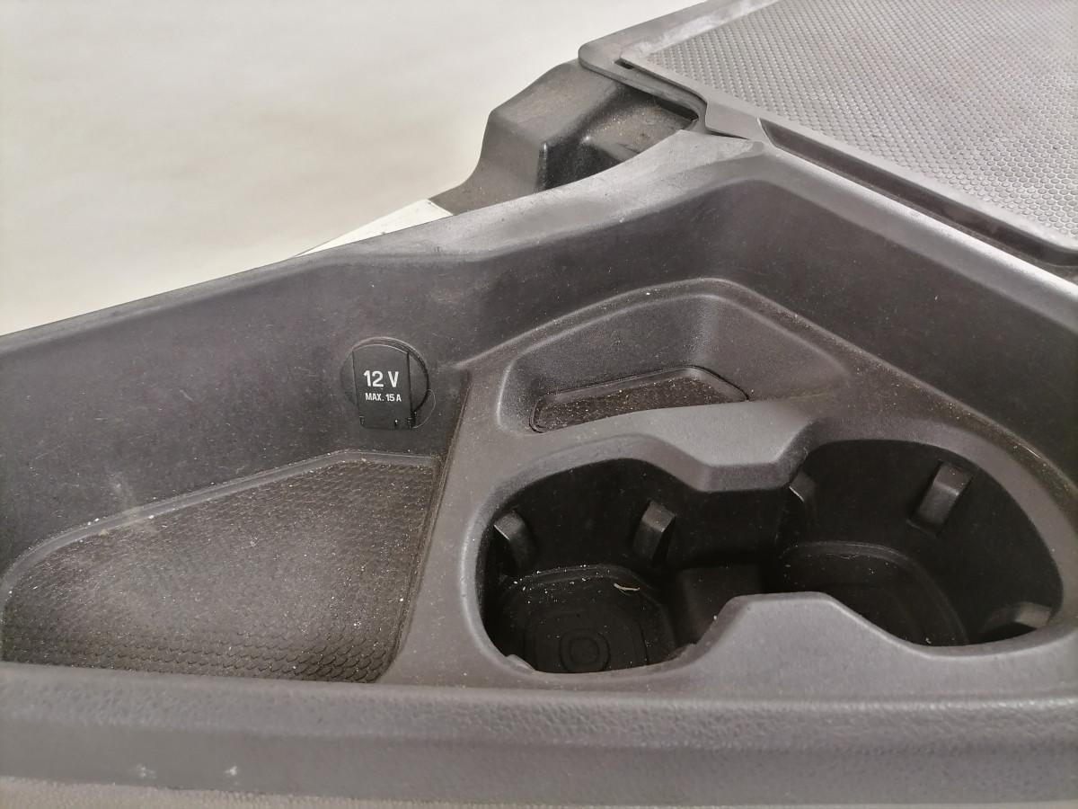 Scania Tool box 2901429 - قطع غيار عامة - شاحنة: صورة 3 Scania Tool box 2901429 - قطع غيار عامة - شاحنة: صورة 3