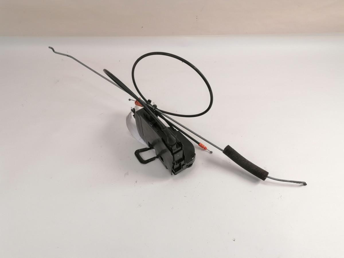 Scania Ukselukk, vasak 2640842 - باب و قطع الغيار - شاحنة: صورة 2 Scania Ukselukk, vasak 2640842 - باب و قطع الغيار - شاحنة: صورة 2