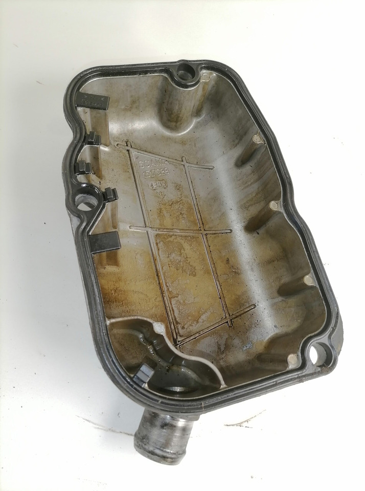 Scania Valve cover 1517928 - رأس أسطوانية - شاحنة: صورة 3 Scania Valve cover 1517928 - رأس أسطوانية - شاحنة: صورة 3