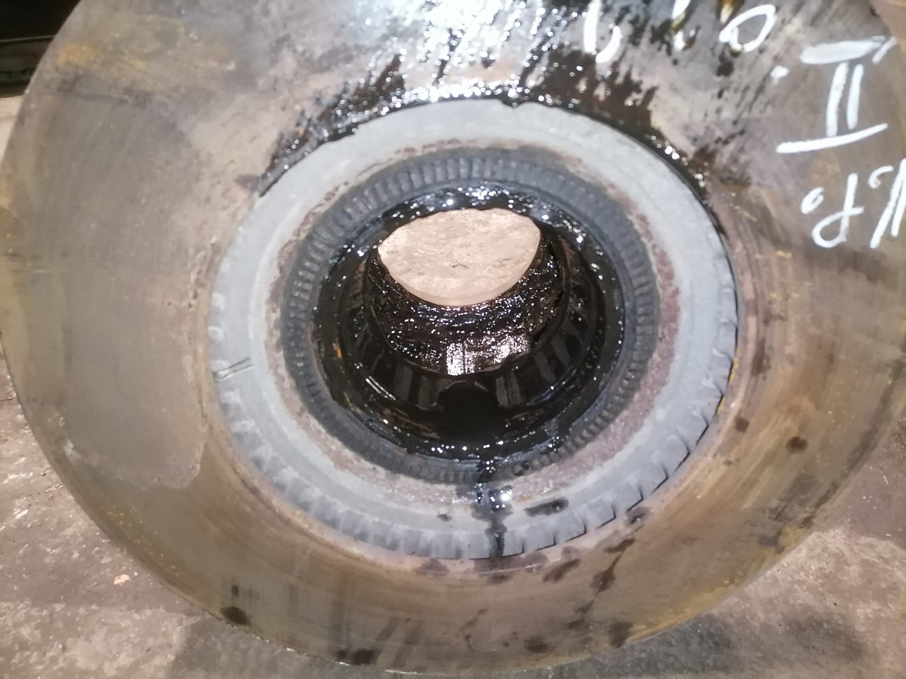 Scania Wheel hub 2290542 - محور - شاحنة: صورة 3 Scania Wheel hub 2290542 - محور - شاحنة: صورة 3