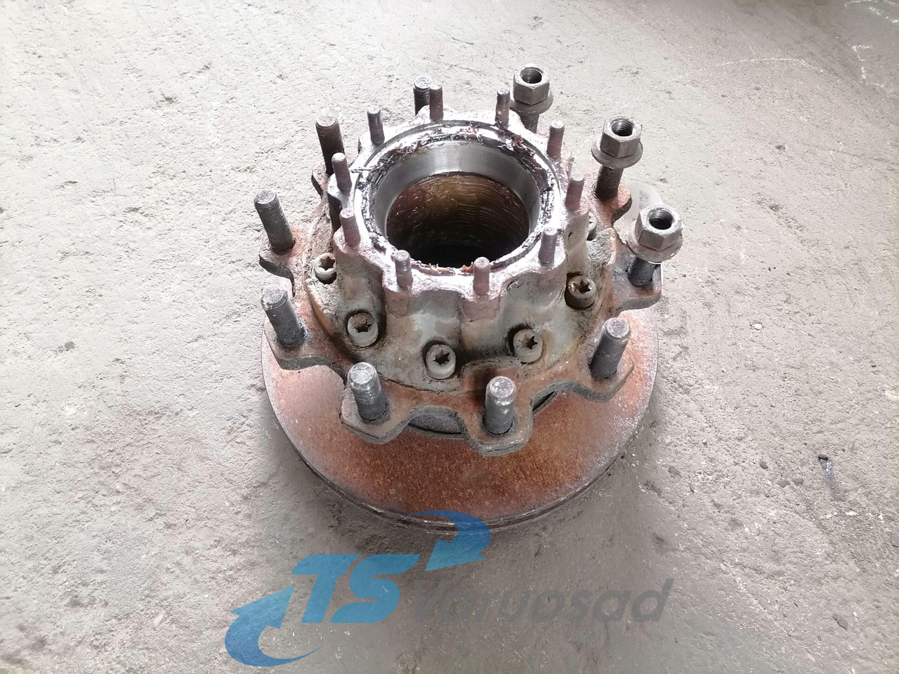 Scania Wheel hub 2290542 - محور - شاحنة: صورة 1 Scania Wheel hub 2290542 - محور - شاحنة: صورة 1