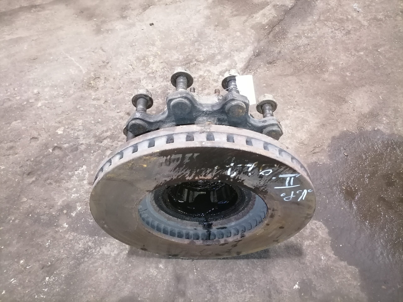 Scania Wheel hub 2290542 - محور - شاحنة: صورة 2 Scania Wheel hub 2290542 - محور - شاحنة: صورة 2