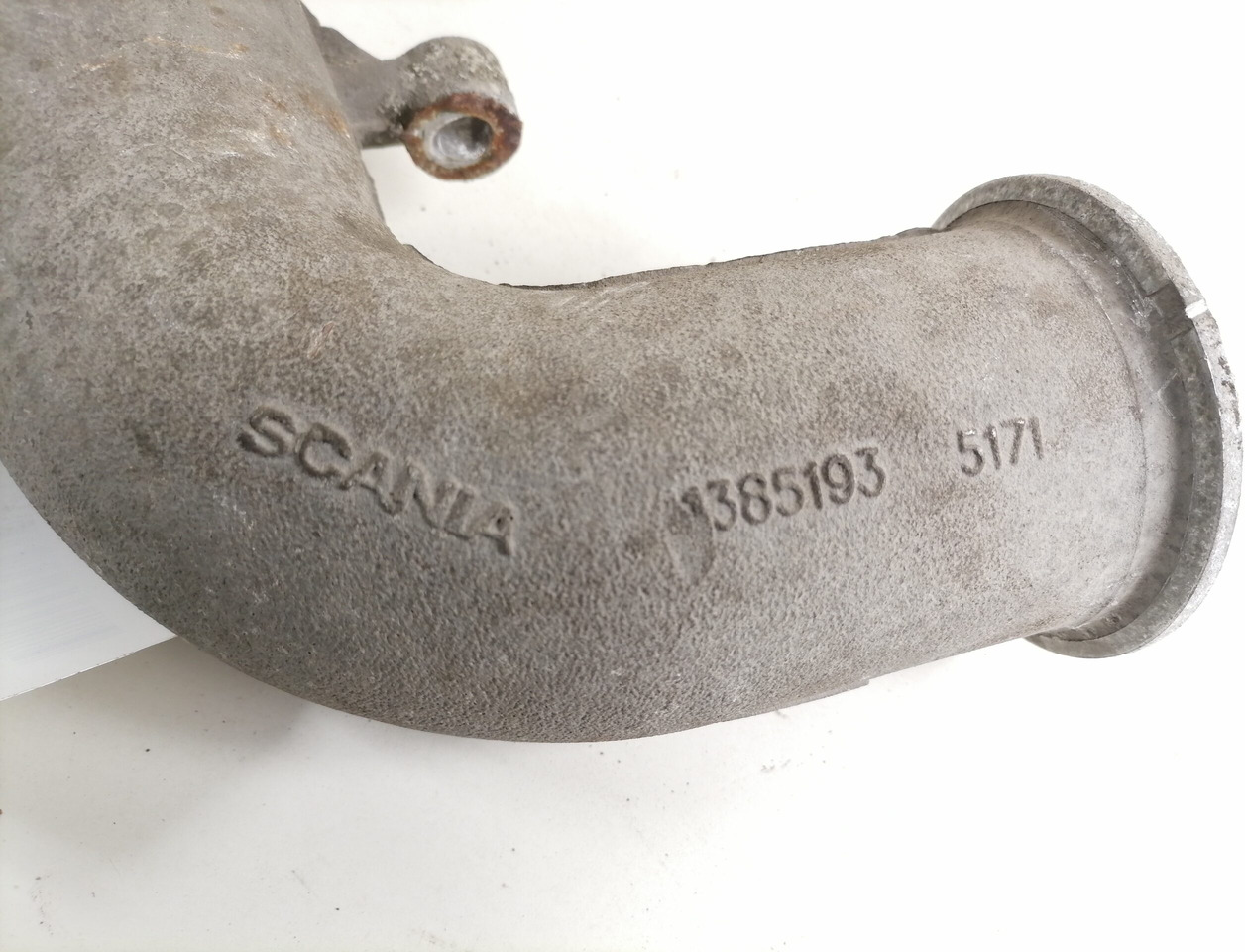 Scania intercooler pipe 1385193 - مبرد هواء الشحن - شاحنة: صورة 4 Scania intercooler pipe 1385193 - مبرد هواء الشحن - شاحنة: صورة 4