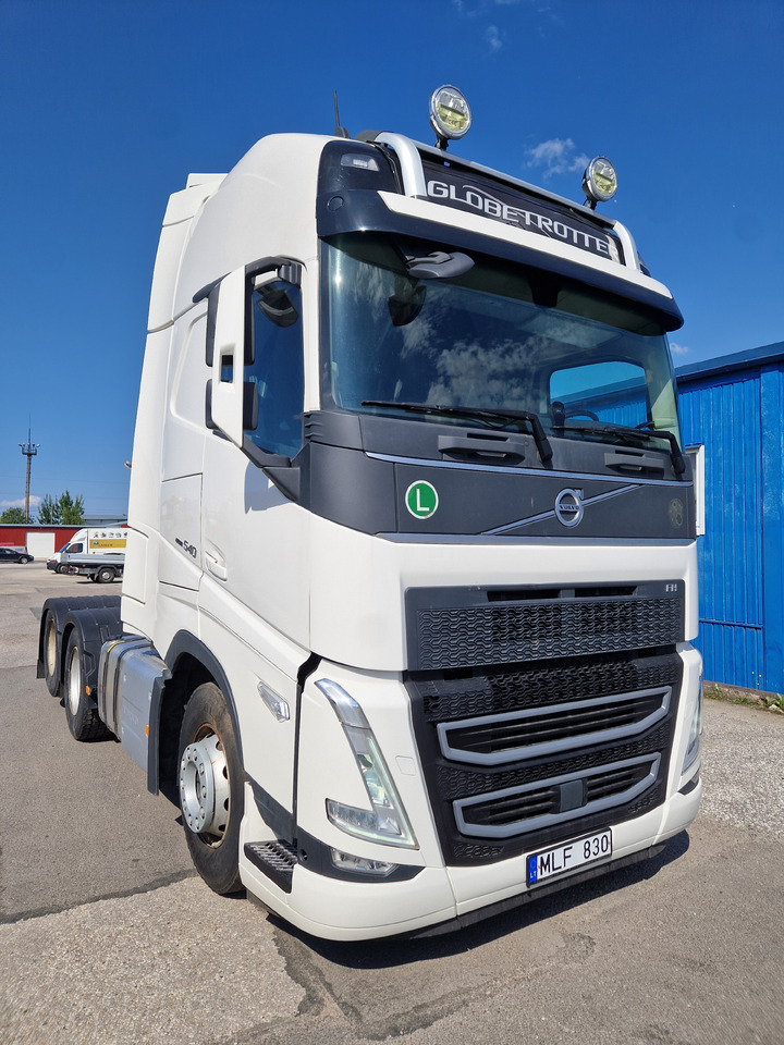 VOLVO FH full air + retarder - مقطورة السحب: صورة 2 VOLVO FH full air + retarder - مقطورة السحب: صورة 2