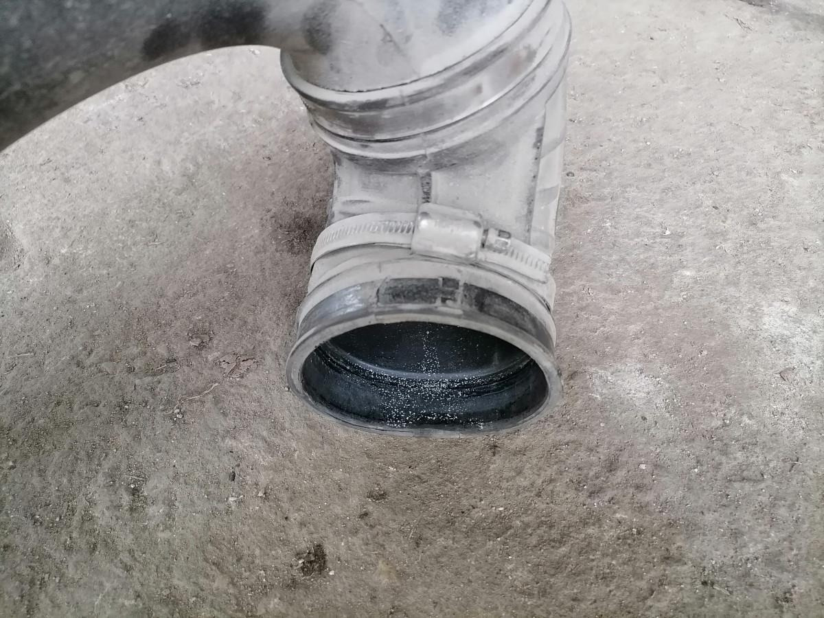Volvo Air intake 22081156 - نظام سحب الهواء - شاحنة: صورة 4 Volvo Air intake 22081156 - نظام سحب الهواء - شاحنة: صورة 4