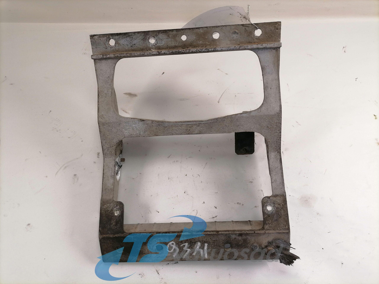 Volvo Astmelaua kandur 5010610723 - موطئ القدم - شاحنة: صورة 2 Volvo Astmelaua kandur 5010610723 - موطئ القدم - شاحنة: صورة 2