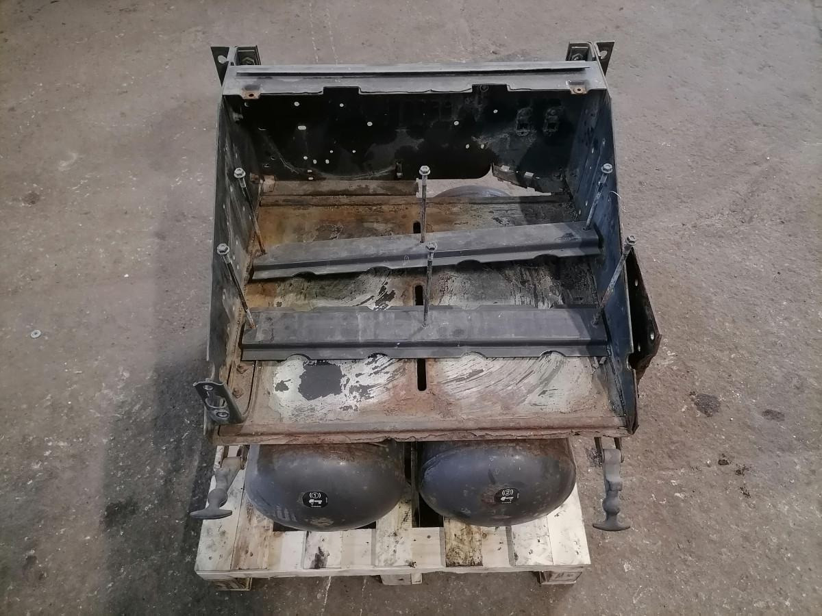 Volvo Battery box 20923091 - بطارية - شاحنة: صورة 3 Volvo Battery box 20923091 - بطارية - شاحنة: صورة 3