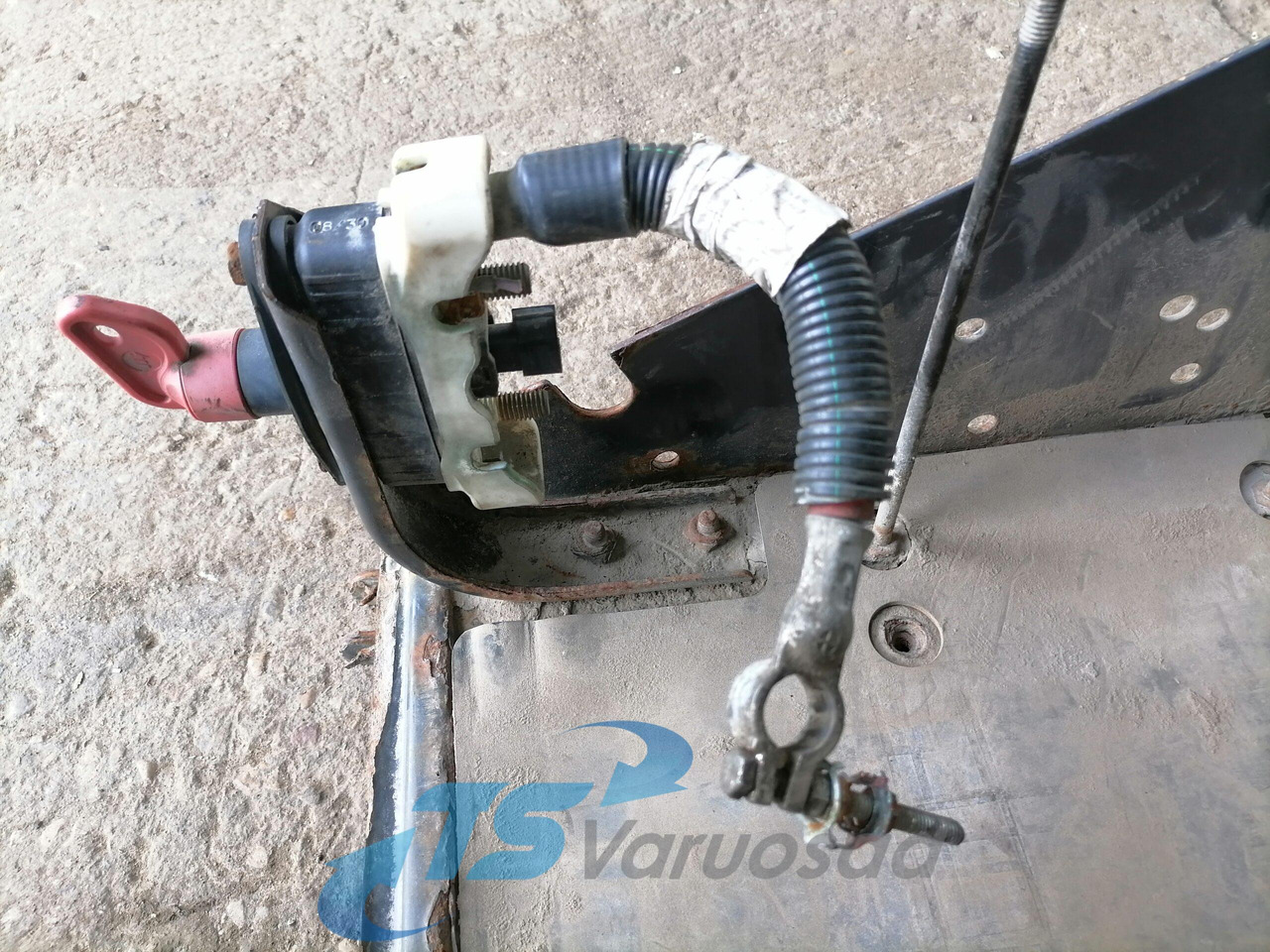 Volvo Battery box 21046415 - بطارية - شاحنة: صورة 5 Volvo Battery box 21046415 - بطارية - شاحنة: صورة 5