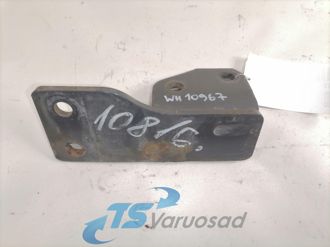 Volvo Bracket 21243554 - إطار هيكلي/ إطار معدني - شاحنة: صورة 2 Volvo Bracket 21243554 - إطار هيكلي/ إطار معدني - شاحنة: صورة 2