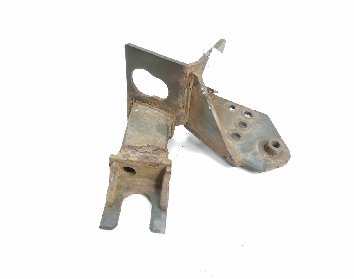 Volvo Bumper bracket 20499243 - مصد - شاحنة: صورة 1 Volvo Bumper bracket 20499243 - مصد - شاحنة: صورة 1