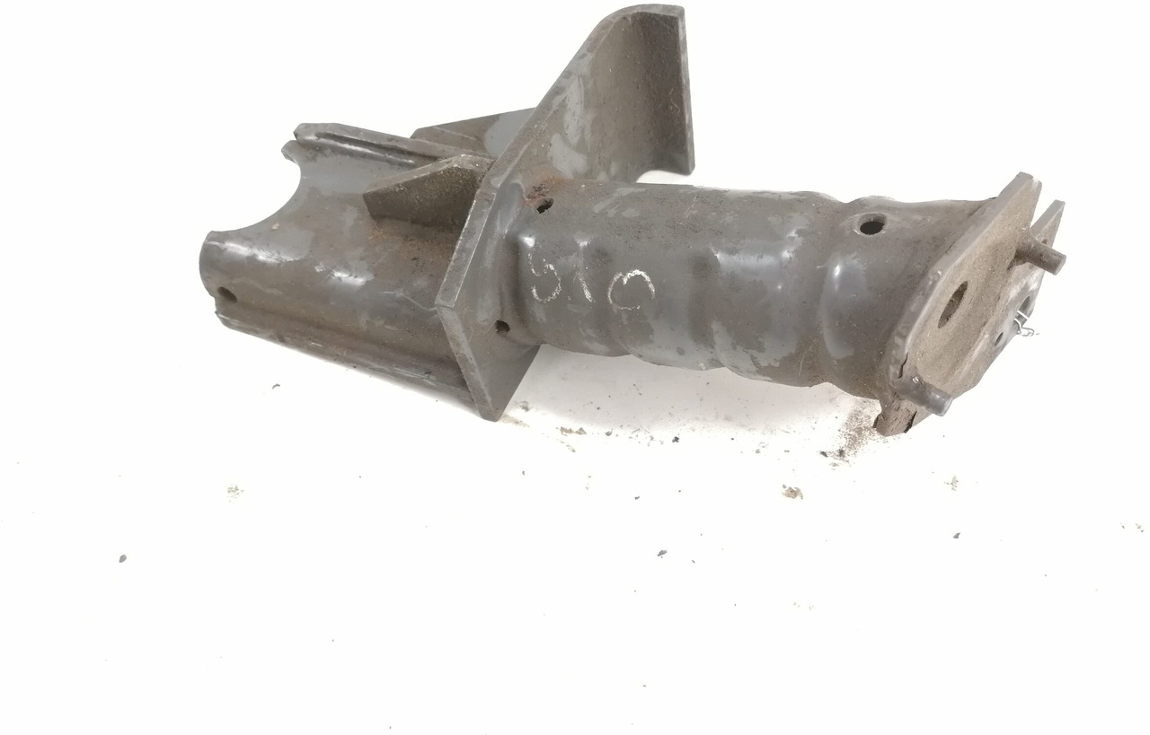 Volvo Bumper bracket 82928883 - مصد - شاحنة: صورة 1 Volvo Bumper bracket 82928883 - مصد - شاحنة: صورة 1