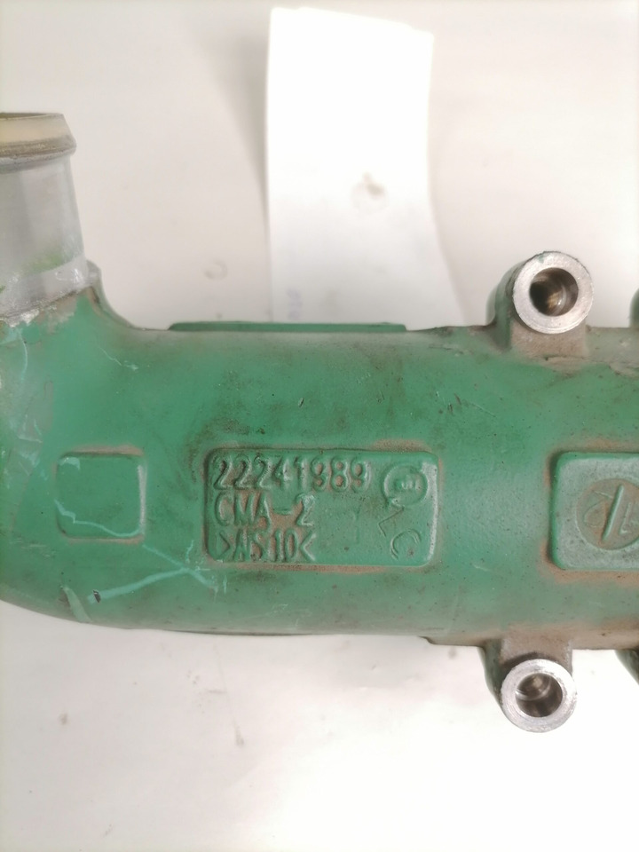 Volvo Coolant pipe 22241989 - نظام التبريد - شاحنة: صورة 2 Volvo Coolant pipe 22241989 - نظام التبريد - شاحنة: صورة 2