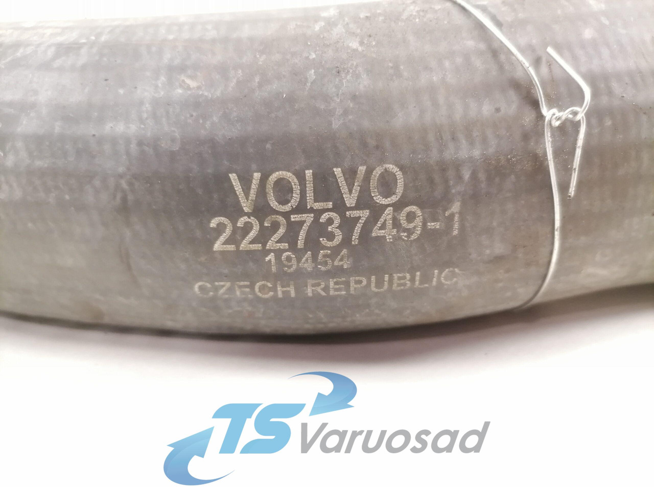 Volvo Cooling pipe 22273749 - نظام التبريد - شاحنة: صورة 4 Volvo Cooling pipe 22273749 - نظام التبريد - شاحنة: صورة 4