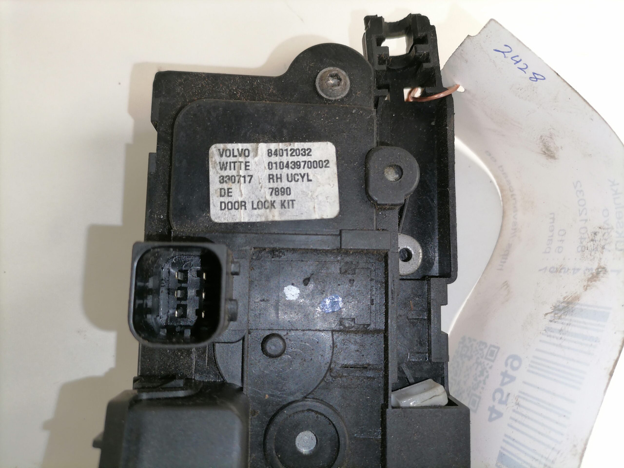 Volvo Door lock 84012032 - باب و قطع الغيار - شاحنة: صورة 4 Volvo Door lock 84012032 - باب و قطع الغيار - شاحنة: صورة 4