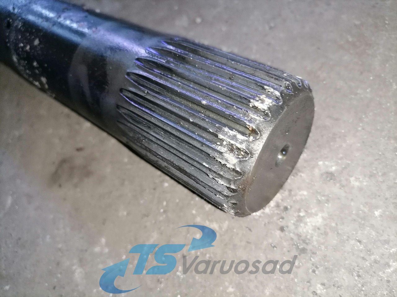 Volvo Drive shaft 1524627 - نصف رمح - شاحنة: صورة 2 Volvo Drive shaft 1524627 - نصف رمح - شاحنة: صورة 2