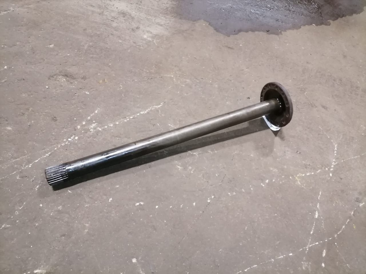 Volvo Drive shaft 1524627 - نصف رمح - شاحنة: صورة 1 Volvo Drive shaft 1524627 - نصف رمح - شاحنة: صورة 1