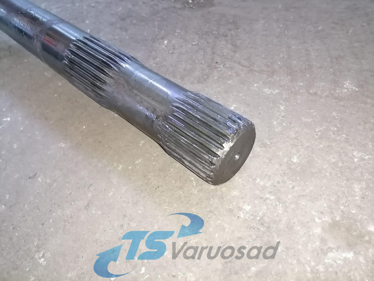 Volvo Drive shaft 1524628 - نصف رمح - شاحنة: صورة 3 Volvo Drive shaft 1524628 - نصف رمح - شاحنة: صورة 3