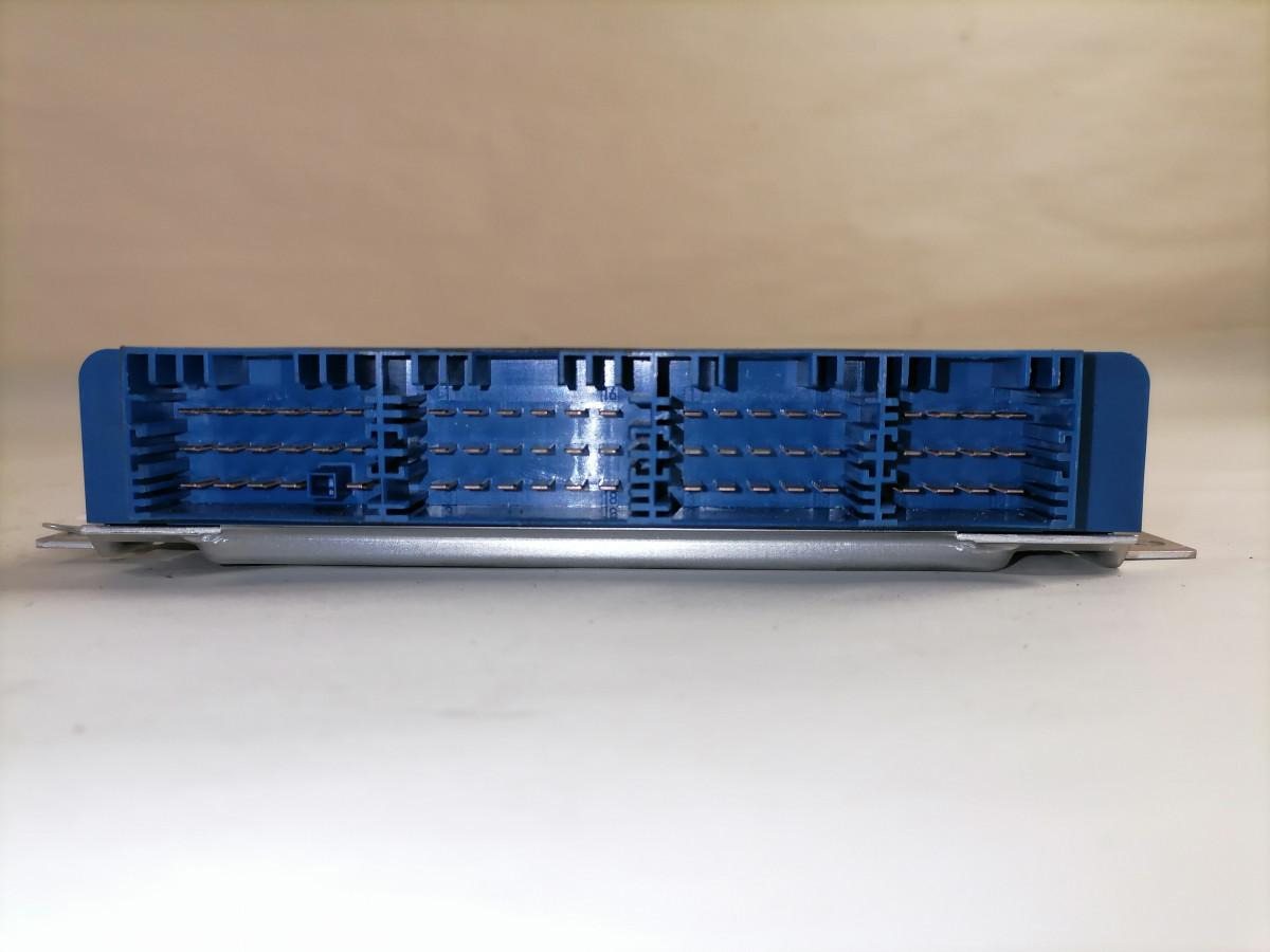 Volvo EBS control unit 21757464 - وحدة إي سي يو - شاحنة: صورة 3 Volvo EBS control unit 21757464 - وحدة إي سي يو - شاحنة: صورة 3