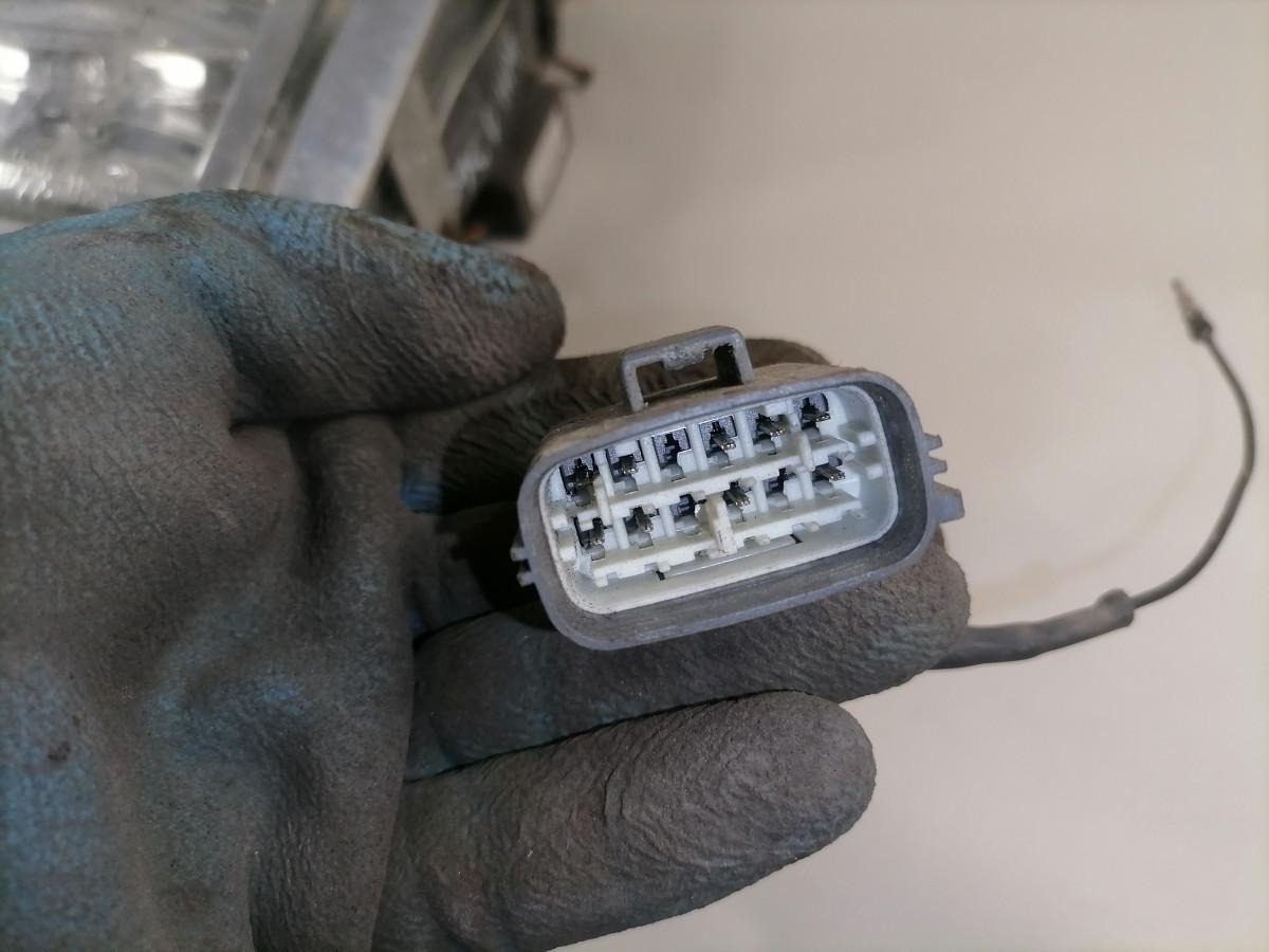 Volvo Esituli, xenon 20713724 - أضواء/ إضاءة - شاحنة: صورة 5 Volvo Esituli, xenon 20713724 - أضواء/ إضاءة - شاحنة: صورة 5