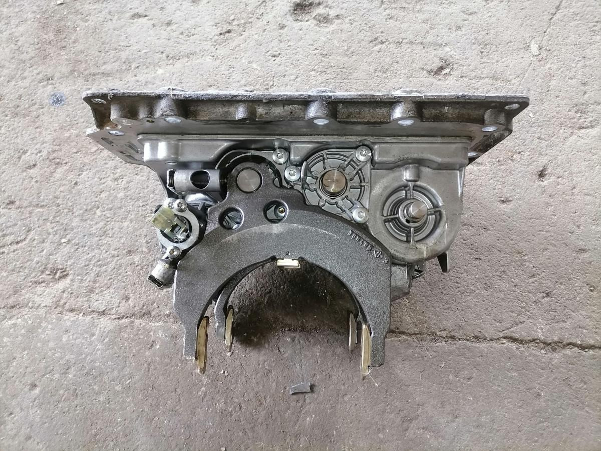 Volvo Gear control 4213674206 - علبة التروس و قطع الغيار - شاحنة: صورة 5 Volvo Gear control 4213674206 - علبة التروس و قطع الغيار - شاحنة: صورة 5