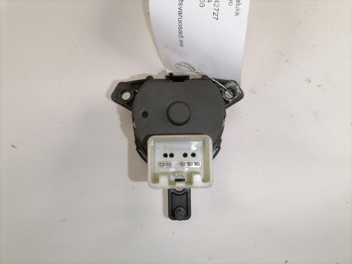 Volvo Ignition lock 22142727 - باب و قطع الغيار - شاحنة: صورة 4 Volvo Ignition lock 22142727 - باب و قطع الغيار - شاحنة: صورة 4