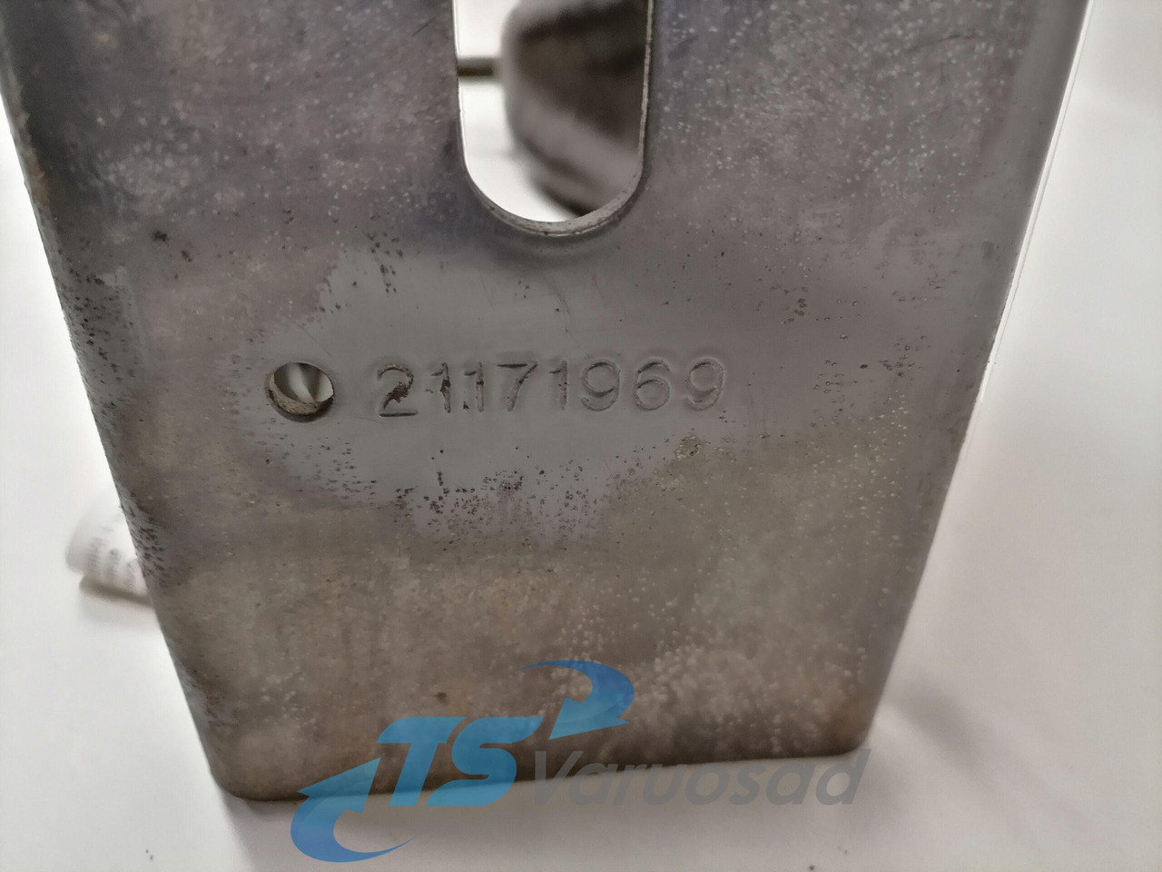 Volvo Kabiini kandur, tagumine 21171969 - نظام تعليق الكابينة - شاحنة: صورة 3 Volvo Kabiini kandur, tagumine 21171969 - نظام تعليق الكابينة - شاحنة: صورة 3