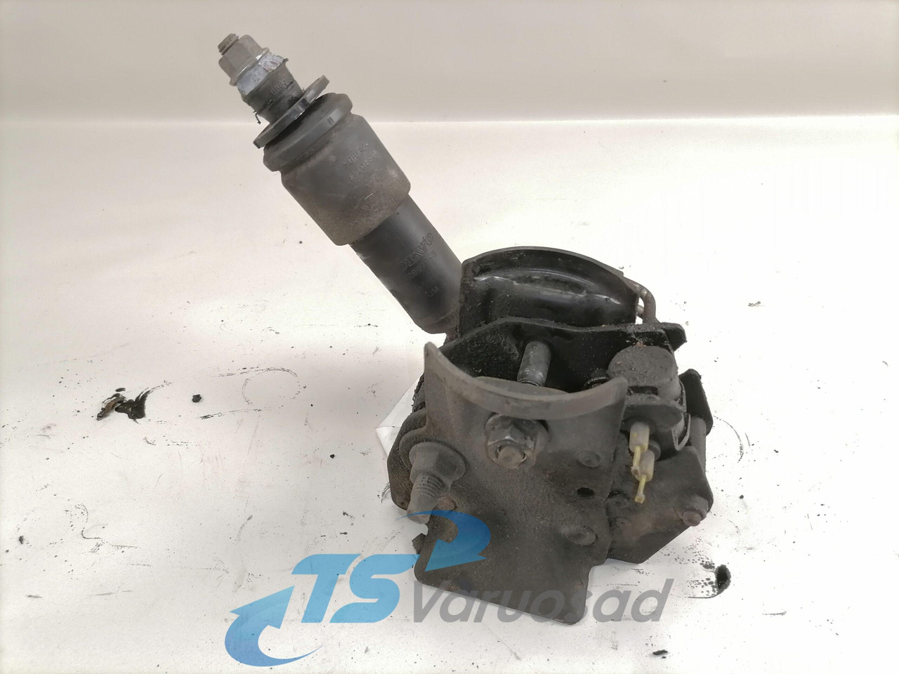 Volvo Kabiini lukusti 22247233 - نظام تعليق الكابينة - شاحنة: صورة 3 Volvo Kabiini lukusti 22247233 - نظام تعليق الكابينة - شاحنة: صورة 3